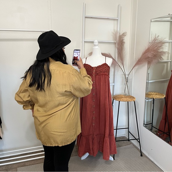 Maheli’s Closet • BOOKMARK | DON’T PURCHASE ME NO CANCELLATIONS | BOOKMARK - Picture 5 of 15